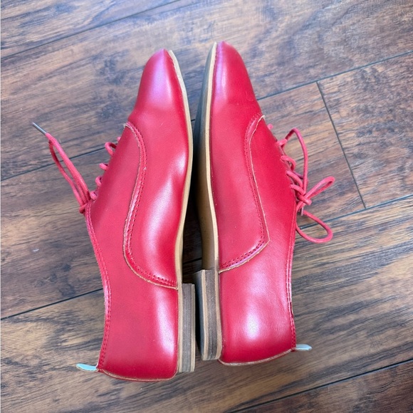 Vintage Leather Red Oxford Shoes | Size 38 (7.5) - Picture 9 of 9